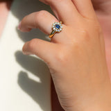 Vintage 18ct Gold Sapphire & Diamond Cluster Ring